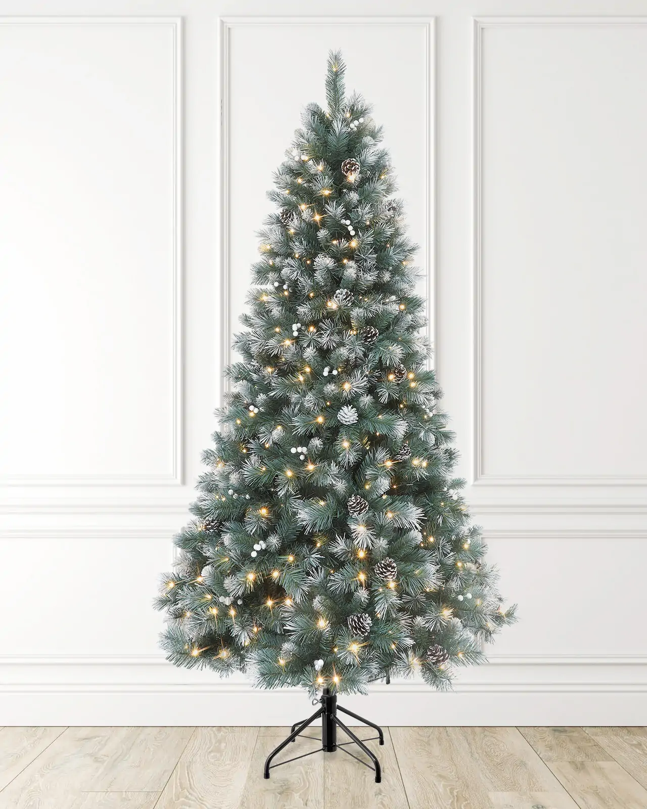 Pre-Lit Frosted Blue Spruce w/ Pinecones& white Berries