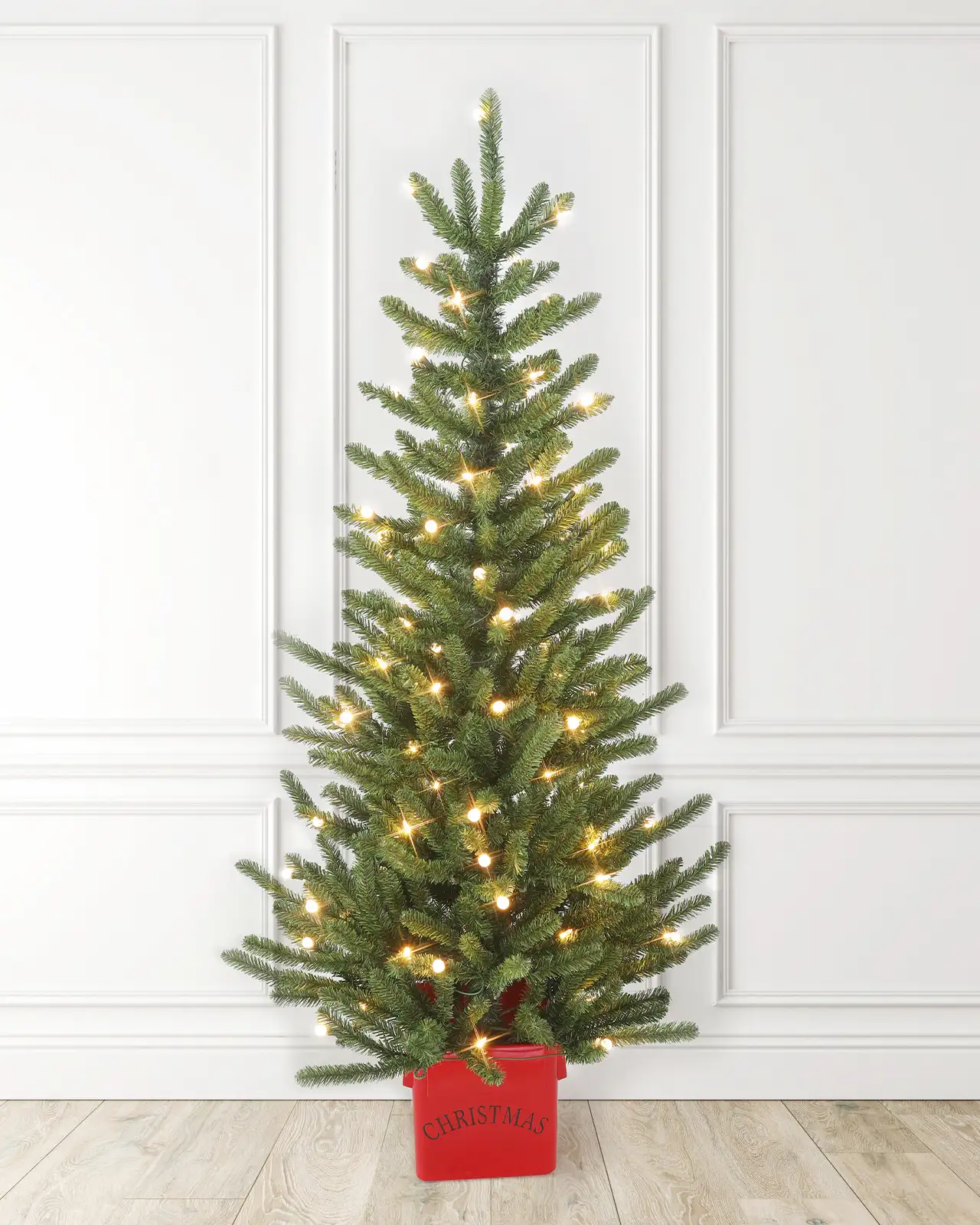 Pre-Lit Gree Spruce Tree w/Pot
