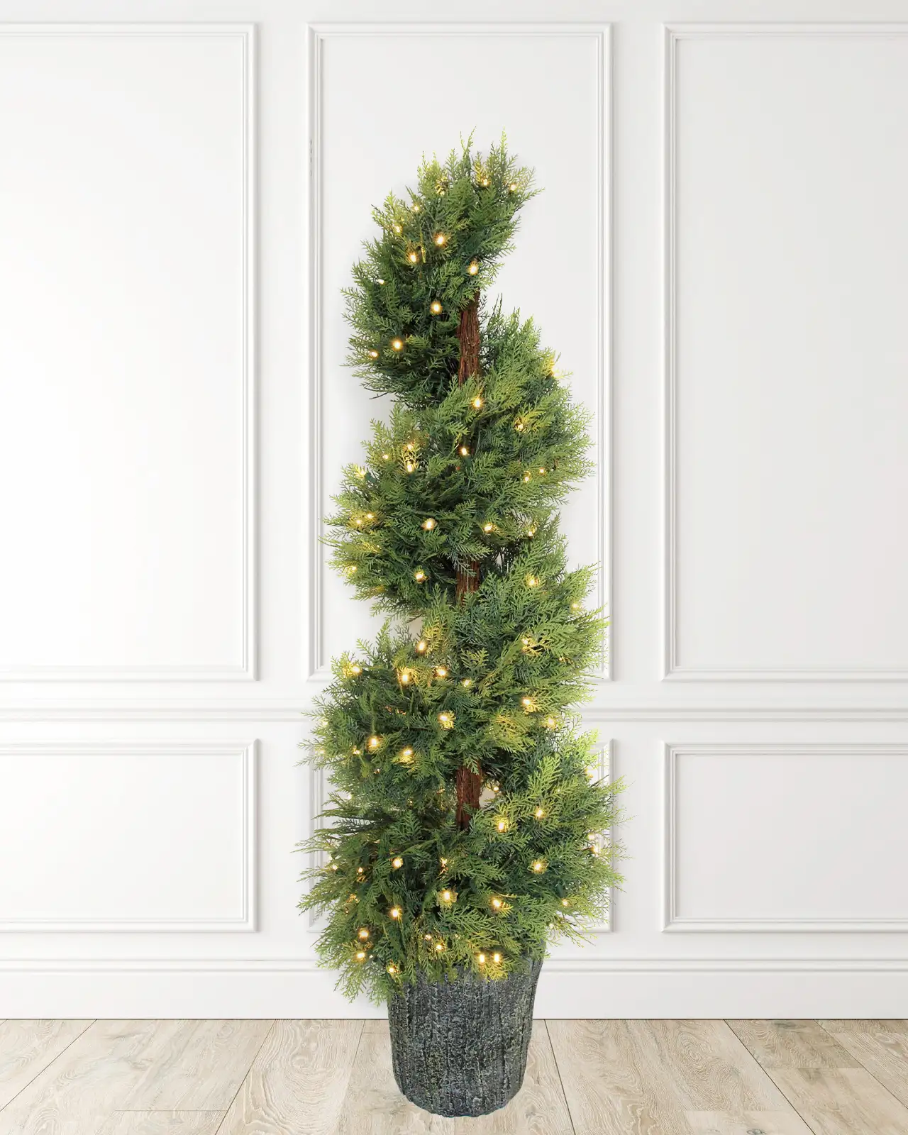 Pre-Lit Green Spiral Tree