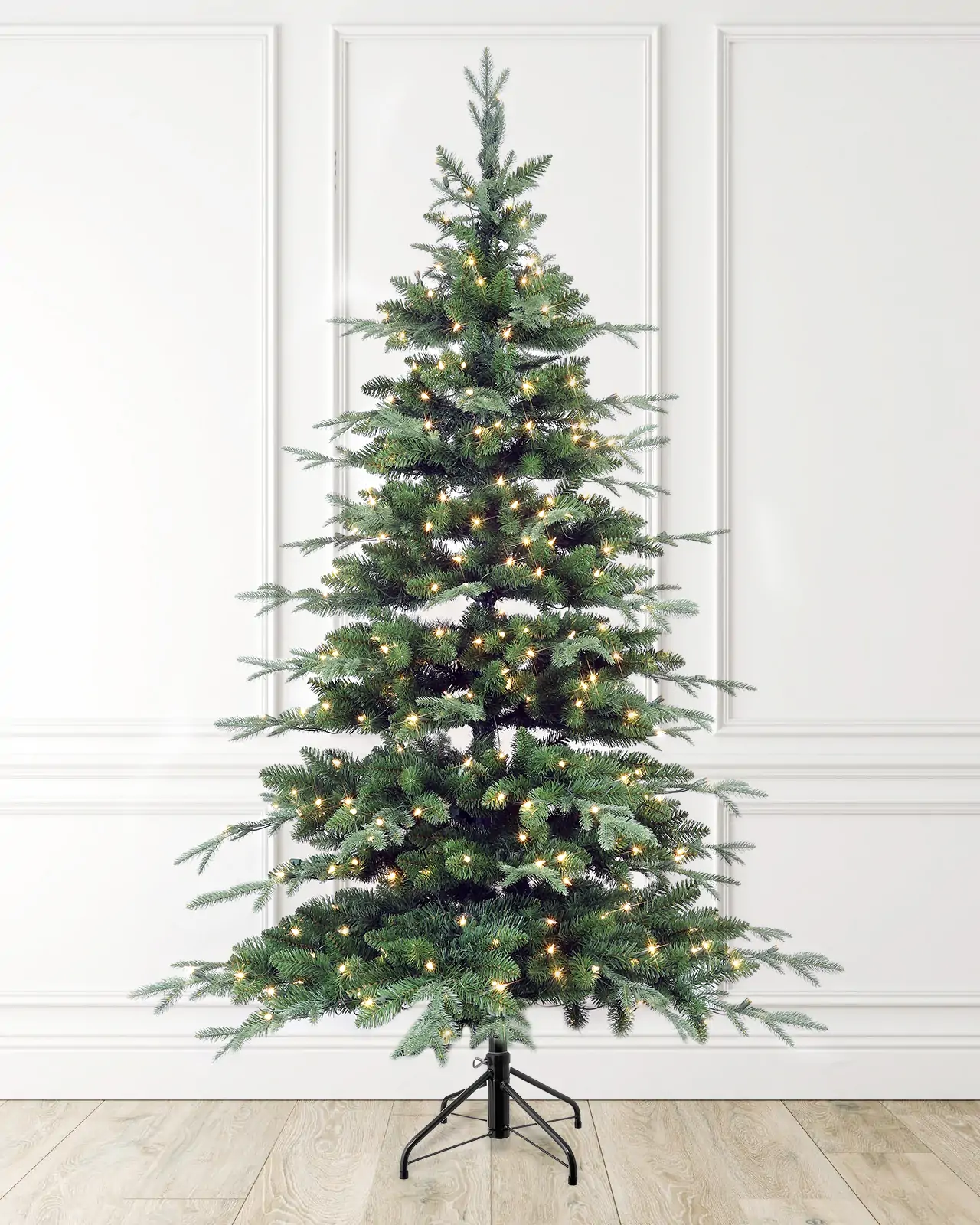Pre-Lit Green Spruce Tree